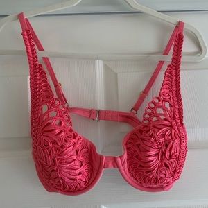 Betsey Johnson early 00’s hot pink bikini top
